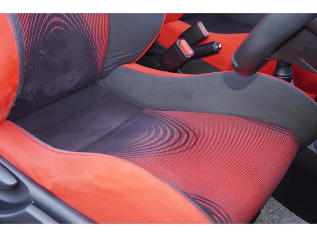 ヴィッツ ＧＲＭＮ　ターボ　５速ＭＴ／２００台限定車／ターボ／専用シート／専用エアロパーツ／専用アルミホイール／ナビ／フルセグ／バックカメラ／ＨＩＤライト／スマートキー／ＥＴＣ／エンジンプッシュスタート（15枚目）