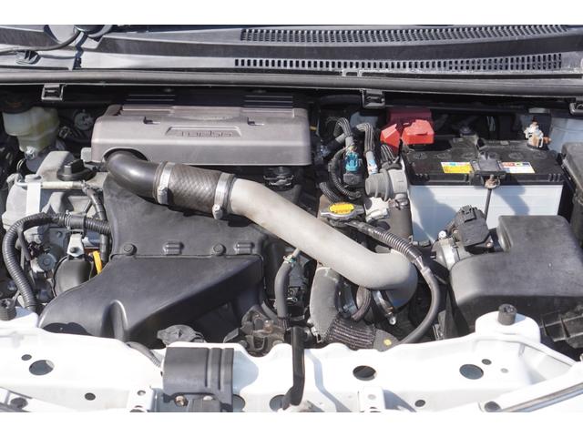 ヴィッツ ＧＲＭＮ　ターボ　５速ＭＴ／２００台限定車／ターボ／専用シート／専用エアロパーツ／専用アルミホイール／ナビ／フルセグ／バックカメラ／ＨＩＤライト／スマートキー／ＥＴＣ／エンジンプッシュスタート（18枚目）