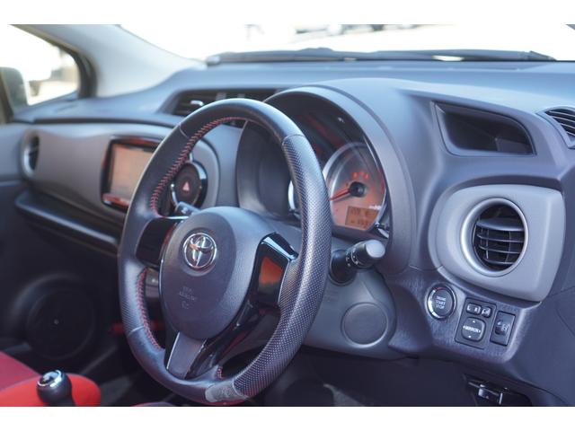 ヴィッツ ＧＲＭＮ　ターボ　５速ＭＴ／２００台限定車／ターボ／専用シート／専用エアロパーツ／専用アルミホイール／ナビ／フルセグ／バックカメラ／ＨＩＤライト／スマートキー／ＥＴＣ／エンジンプッシュスタート（22枚目）