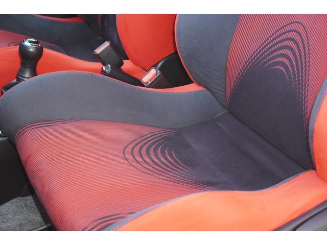 ヴィッツ ＧＲＭＮ　ターボ　５速ＭＴ／２００台限定車／ターボ／専用シート／専用エアロパーツ／専用アルミホイール／ナビ／フルセグ／バックカメラ／ＨＩＤライト／スマートキー／ＥＴＣ／エンジンプッシュスタート（25枚目）