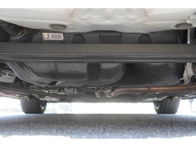 ヴィッツ ＧＲＭＮ　ターボ　５速ＭＴ／２００台限定車／ターボ／専用シート／専用エアロパーツ／専用アルミホイール／ナビ／フルセグ／バックカメラ／ＨＩＤライト／スマートキー／ＥＴＣ／エンジンプッシュスタート（46枚目）