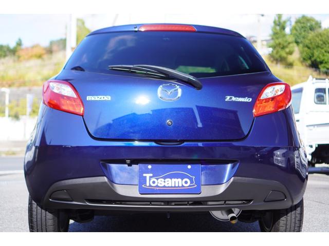 デミオ １５Ｃ　５速ＭＴ／メモリーナビ／地デジ／バックカメラ／オートライト／ドライブレコーダー／ドライブコンフォートパッケージ／社外１４インチアルミホイール／キーレスキー（3枚目）