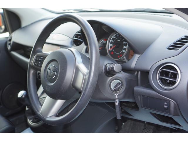 デミオ １５Ｃ　５速ＭＴ／メモリーナビ／地デジ／バックカメラ／オートライト／ドライブレコーダー／ドライブコンフォートパッケージ／社外１４インチアルミホイール／キーレスキー（22枚目）