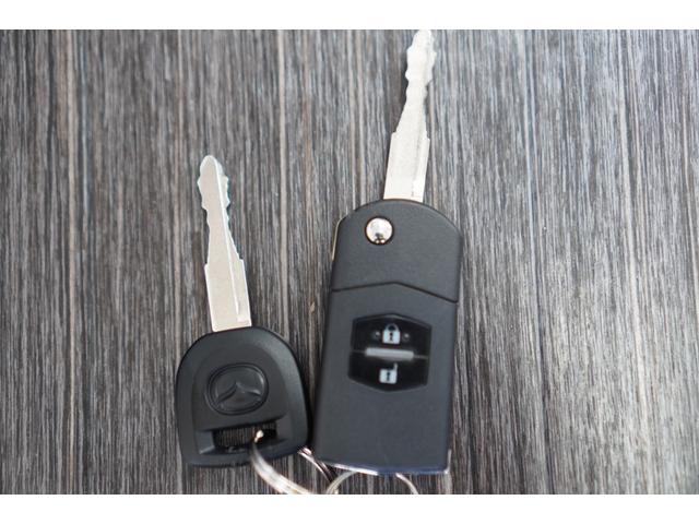 デミオ １５Ｃ　５速ＭＴ／メモリーナビ／地デジ／バックカメラ／オートライト／ドライブレコーダー／ドライブコンフォートパッケージ／社外１４インチアルミホイール／キーレスキー（35枚目）