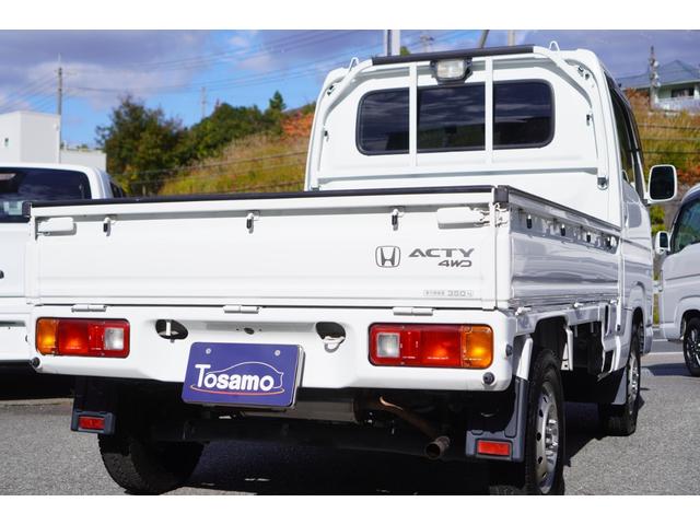 アクティトラック タウン　４ＷＤ／５速ＭＴ／ナビ／タコメーター／ドライブレコーダー／黒革調シートカバー／キーレスキー／荷台マット／荷台ランプ／エアコン／パワステ／パワーウィンドウ／運転席・助手席エアバッグ（8枚目）