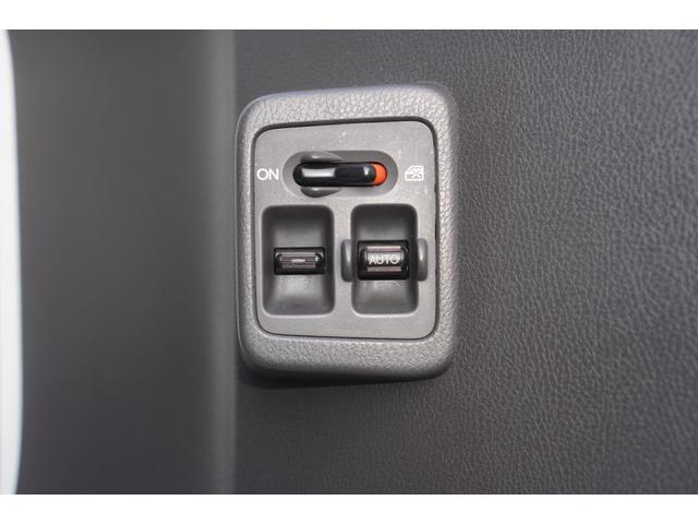 アクティトラック タウン　４ＷＤ／５速ＭＴ／ナビ／タコメーター／ドライブレコーダー／黒革調シートカバー／キーレスキー／荷台マット／荷台ランプ／エアコン／パワステ／パワーウィンドウ／運転席・助手席エアバッグ（27枚目）