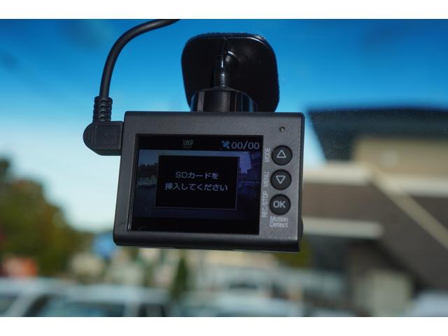 アクティトラック タウン　４ＷＤ／５速ＭＴ／ナビ／タコメーター／ドライブレコーダー／黒革調シートカバー／キーレスキー／荷台マット／荷台ランプ／エアコン／パワステ／パワーウィンドウ／運転席・助手席エアバッグ（30枚目）