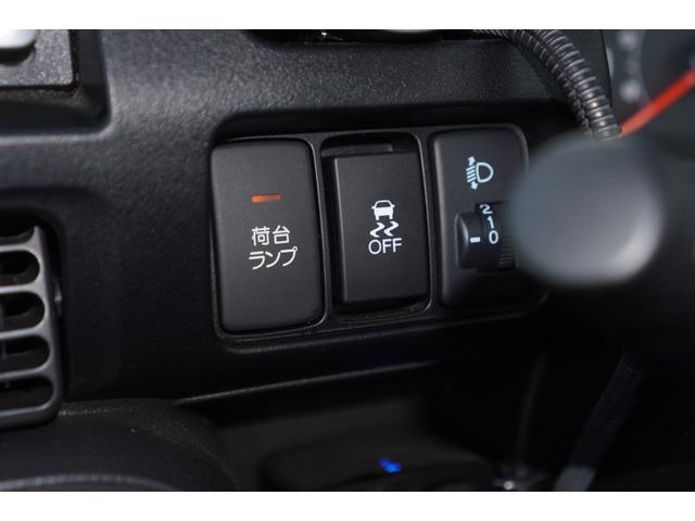 アクティトラック タウン　４ＷＤ／５速ＭＴ／ナビ／タコメーター／ドライブレコーダー／黒革調シートカバー／キーレスキー／荷台マット／荷台ランプ／エアコン／パワステ／パワーウィンドウ／運転席・助手席エアバッグ（31枚目）