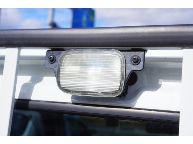 アクティトラック タウン　４ＷＤ／５速ＭＴ／ナビ／タコメーター／ドライブレコーダー／黒革調シートカバー／キーレスキー／荷台マット／荷台ランプ／エアコン／パワステ／パワーウィンドウ／運転席・助手席エアバッグ（45枚目）