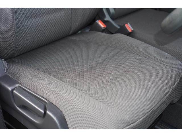 Ｎ－ＶＡＮ 　４ＷＤ／６速ＭＴ／メモリーナビ／フルセグ／キーレスキー／ＬＥＤライト／ＥＴＣ／電動格納ミラー／オーバーヘッドコンソール／オートエアコン／ヘッドライトレベライザー（15枚目）