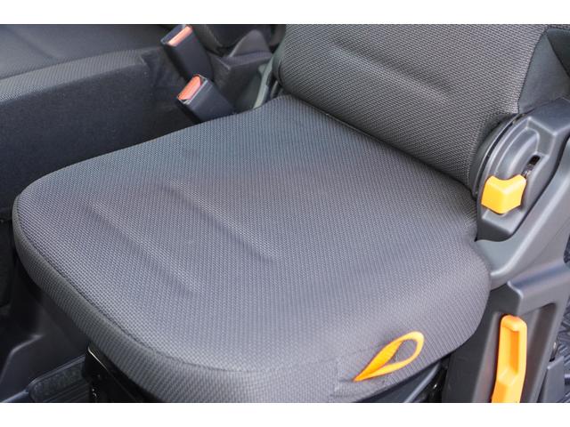 Ｎ－ＶＡＮ 　４ＷＤ／６速ＭＴ／メモリーナビ／フルセグ／キーレスキー／ＬＥＤライト／ＥＴＣ／電動格納ミラー／オーバーヘッドコンソール／オートエアコン／ヘッドライトレベライザー（24枚目）