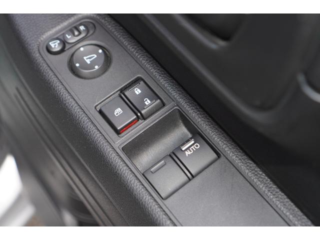 Ｎ－ＶＡＮ 　４ＷＤ／６速ＭＴ／メモリーナビ／フルセグ／キーレスキー／ＬＥＤライト／ＥＴＣ／電動格納ミラー／オーバーヘッドコンソール／オートエアコン／ヘッドライトレベライザー（29枚目）