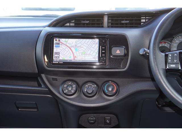 ヴィッツ Ｆ　メモリーナビ／フルセグ／バックカメラ／衝突被害軽減ブレーキ／レーンキープアシスト／スマートキー／プッシュスタート／ＬＥＤライト／ディーラーＯＰローダウンサスペンション／ＥＴＣ／エンジンスターター（10枚目）