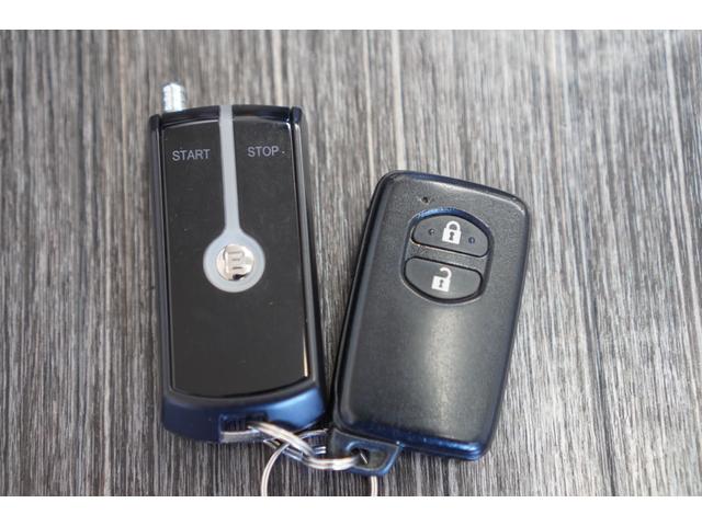 ヴィッツ Ｆ　メモリーナビ／フルセグ／バックカメラ／衝突被害軽減ブレーキ／レーンキープアシスト／スマートキー／プッシュスタート／ＬＥＤライト／ディーラーＯＰローダウンサスペンション／ＥＴＣ／エンジンスターター（39枚目）