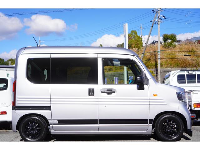 N-VAN G 6速MT/無限エアロ(F.R)/メモリーナビ/フルセグ/BLITZ車高調/社外12インチアルミホイール/ドライブレコーダー/ETC/キーレスキー/LEDライト/オーバーヘッドコンソール(4枚目)