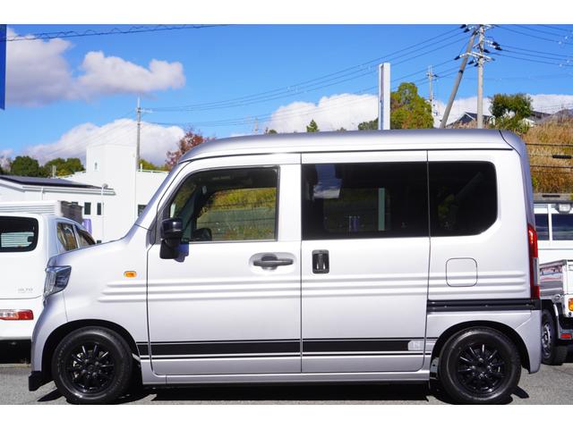 N-VAN G 6速MT/無限エアロ(F.R)/メモリーナビ/フルセグ/BLITZ車高調/社外12インチアルミホイール/ドライブレコーダー/ETC/キーレスキー/LEDライト/オーバーヘッドコンソール(5枚目)