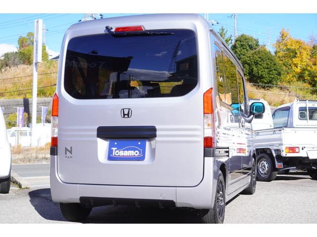 N-VAN G 6速MT/無限エアロ(F.R)/メモリーナビ/フルセグ/BLITZ車高調/社外12インチアルミホイール/ドライブレコーダー/ETC/キーレスキー/LEDライト/オーバーヘッドコンソール(8枚目)