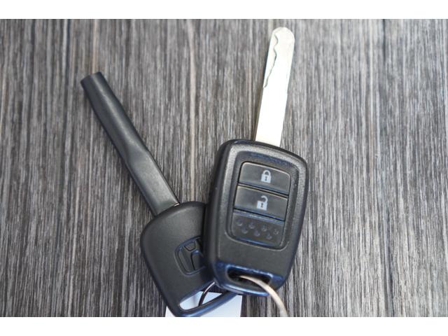 N-VAN G 6速MT/無限エアロ(F.R)/メモリーナビ/フルセグ/BLITZ車高調/社外12インチアルミホイール/ドライブレコーダー/ETC/キーレスキー/LEDライト/オーバーヘッドコンソール(38枚目)