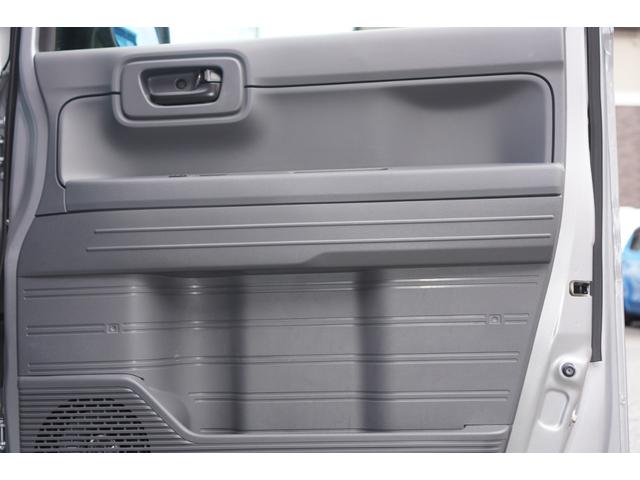 N-VAN G 6速MT/無限エアロ(F.R)/メモリーナビ/フルセグ/BLITZ車高調/社外12インチアルミホイール/ドライブレコーダー/ETC/キーレスキー/LEDライト/オーバーヘッドコンソール(40枚目)