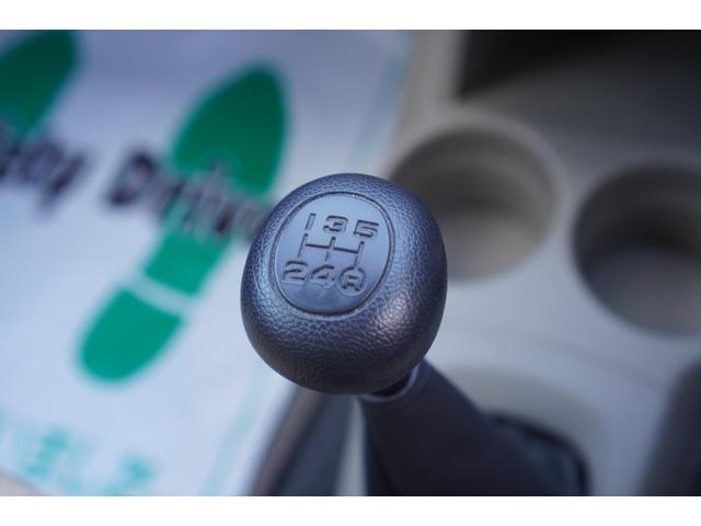 ミラ Ｘスペシャル　５速ＭＴ／車検令和９年１月まで／純正ＣＤオーディオ／収納式ドリンクホルダー／キーレスキー／社外１３インチアルミホイール／エアコン／パワステ／パワーウィンドウ（14枚目）