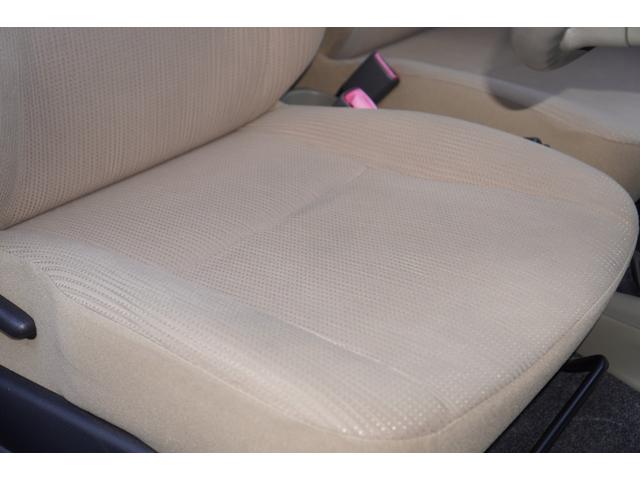 ミラ Ｘスペシャル　５速ＭＴ／車検令和９年１月まで／純正ＣＤオーディオ／収納式ドリンクホルダー／キーレスキー／社外１３インチアルミホイール／エアコン／パワステ／パワーウィンドウ（15枚目）