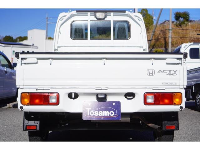 アクティトラック タウン　４ＷＤ／５速ＭＴ／ワンオーナー／エアコン／パワステ／パワーウィンドウ／キーレスキー／純正ＣＤオーディオ／荷台ランプ／ヘッドライトレベライザー／ドアザイザー／フロアマット（3枚目）