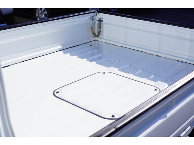 アクティトラック タウン　４ＷＤ／５速ＭＴ／ワンオーナー／エアコン／パワステ／パワーウィンドウ／キーレスキー／純正ＣＤオーディオ／荷台ランプ／ヘッドライトレベライザー／ドアザイザー／フロアマット（42枚目）