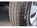 タイヤ溝はまだまだございます。ご納車後もご安心でございます♪