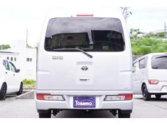 お客様に安心してご購入いただくために当店の【全車両は法定点検整備付き】で販売致しております。ですので、総額金額にさらに法定整備費用がプラスされるということは一切ございませんので安心してご購入できます。 3