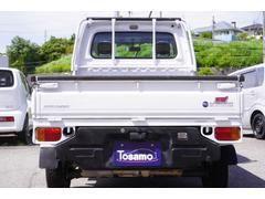 お客様に安心してご購入いただくために当店の【全車両は法定点検整備付き】で販売致しております。ですので、総額金額にさらに法定整備費用がプラスされるということは一切ございませんので安心してご購入できます。 3