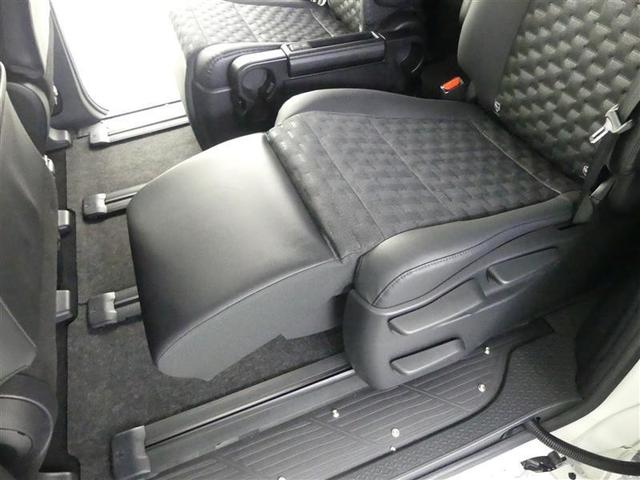 ヴォクシー ハイブリッドS-Z フルセグ メモリーナビ DVD再生 バックカメラ 衝突被害軽減システム ETC 両側電動スライド LEDヘッドランプ 乗車定員7人 3列シート ワンオーナー(24枚目)