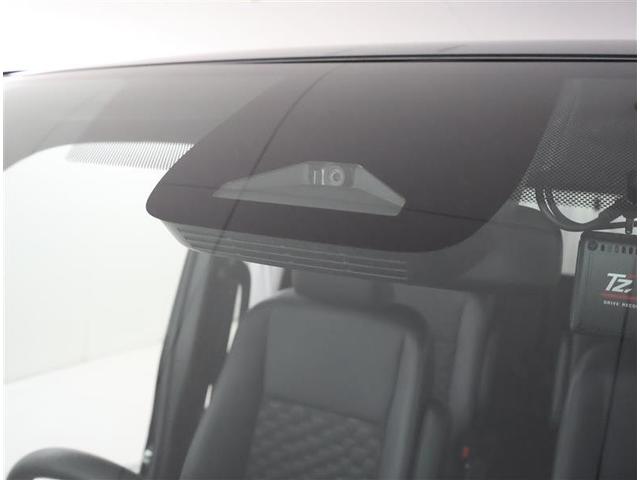 ヴォクシー ハイブリッドS-Z フルセグ メモリーナビ DVD再生 バックカメラ 衝突被害軽減システム ETC ドラレコ 両側電動スライド LEDヘッドランプ 乗車定員7人 3列シート ワンオーナー 車線逸脱警報 先進ライト(9枚目)