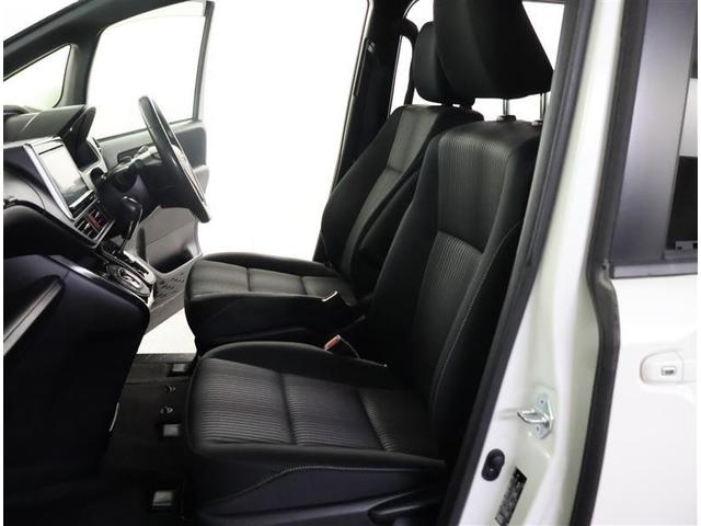 ノア Ｓｉ　フルセグ　メモリーナビ　ＤＶＤ再生　バックカメラ　衝突被害軽減システム　ＥＴＣ　ドラレコ　両側電動スライド　ＬＥＤヘッドランプ　ウオークスルー　乗車定員７人　３列シート　ワンオーナー　フルエアロ（13枚目）