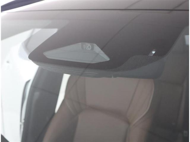 クラウンエステート Ｚ　革シート　サンルーフ　４ＷＤ　フルセグ　メモリーナビ　バックカメラ　衝突被害軽減システム　ＥＴＣ　ドラレコ　ＬＥＤヘッドランプ　ワンオーナー（9枚目）