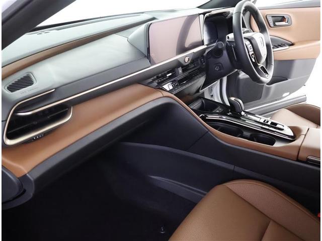 クラウンエステート Ｚ　革シート　サンルーフ　４ＷＤ　フルセグ　メモリーナビ　バックカメラ　衝突被害軽減システム　ＥＴＣ　ドラレコ　ＬＥＤヘッドランプ　ワンオーナー（15枚目）