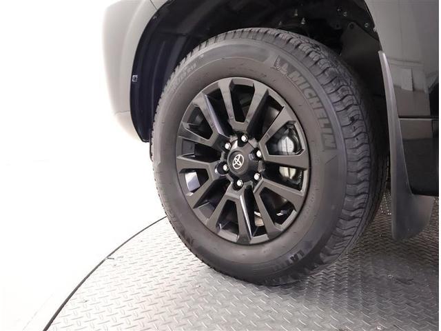 ランドクルーザープラド ＴＸ　Ｌパッケージ　革シート　４ＷＤ　フルセグ　メモリーナビ　ＤＶＤ再生　バックカメラ　衝突被害軽減システム　ＥＴＣ　ＬＥＤヘッドランプ　ワンオーナー（17枚目）