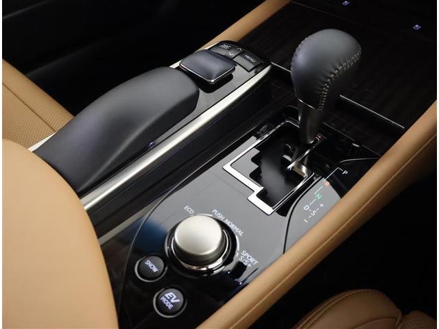 �e���݂₷���V�t�g�ł��B�@�⓹��M���̑������{�ł͑��삪�ȒP�ł����ł��B�@�V�t�g�`�F���W���₷�����ɔz�u����Ă���̂ő��삵�Ղ��ł���B