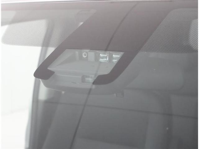 シエンタ G フルセグ メモリーナビ DVD再生 バックカメラ 衝突被害軽減システム ETC 両側電動スライド LEDヘッドランプ 乗車定員7人 3列シート ワンオーナー アイドリングストップ(9枚目)