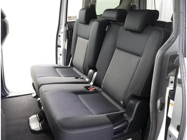 シエンタ G フルセグ メモリーナビ DVD再生 バックカメラ 衝突被害軽減システム ETC 両側電動スライド LEDヘッドランプ 乗車定員7人 3列シート ワンオーナー アイドリングストップ(13枚目)