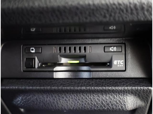 ノア ハイブリッドG フルセグ メモリーナビ DVD再生 後席モニター バックカメラ 衝突被害軽減システム ETC 両側電動スライド LEDヘッドランプ 乗車定員7人 3列シート ワンオーナー(27枚目)