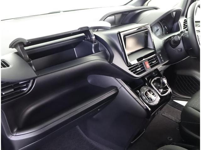 ノア ハイブリッドG フルセグ メモリーナビ DVD再生 後席モニター バックカメラ 衝突被害軽減システム ETC 両側電動スライド LEDヘッドランプ 乗車定員7人 3列シート ワンオーナー(28枚目)