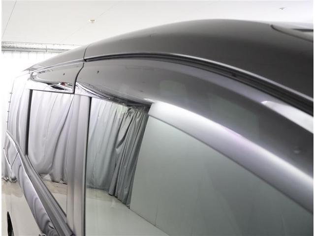 ノア ハイブリッドG フルセグ メモリーナビ DVD再生 後席モニター バックカメラ 衝突被害軽減システム ETC 両側電動スライド LEDヘッドランプ 乗車定員7人 3列シート ワンオーナー(31枚目)