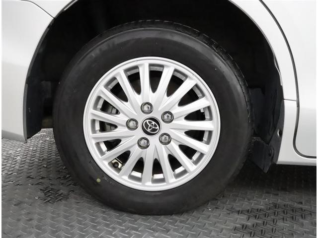 ヴォクシー ハイブリッドＶ　フルセグ　メモリーナビ　ＤＶＤ再生　バックカメラ　衝突被害軽減システム　ＥＴＣ　電動スライドドア　ＬＥＤヘッドランプ　乗車定員７人　３列シート（32枚目）