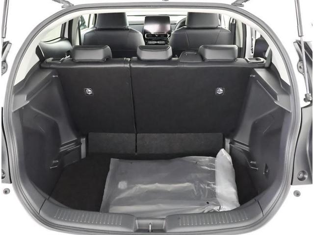 アクア Ｚ　フルセグ　メモリーナビ　バックカメラ　衝突被害軽減システム　ＥＴＣ　ドラレコ　ＬＥＤヘッドランプ　ワンオーナー（13枚目）