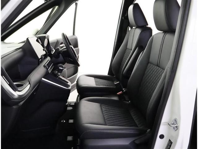 ノア Ｓ－Ｚ　フルセグ　メモリーナビ　ＤＶＤ再生　後席モニター　バックカメラ　衝突被害軽減システム　ＥＴＣ　両側電動スライド　ＬＥＤヘッドランプ　乗車定員７人　３列シート　ワンオーナー（12枚目）