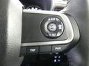 レーダークルーズコントロール(全車速追従機能付)付きです。車速に応じて追従支援してくれるので、ロングドライブも快適です。詳細は販売店スタッフまでおたずねください。