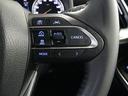 レーダークルーズコントロール(全車速追従機能付)付きです。車速に応じて追従支援してくれるので、ロングドライブも快適です。詳細は販売店スタッフまでおたずねください。