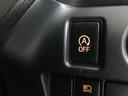 アイドリングストップ機能がついているので、停車時にエンジンを止めて燃料消費を抑えます。環境にもお財布に優しいですね♪