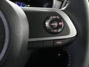 レーダークルーズコントロール(全車速追従機能付)付きです。車速に応じて追従支援してくれるので、ロングドライブも快適です。詳細は販売店スタッフまでおたずねください。