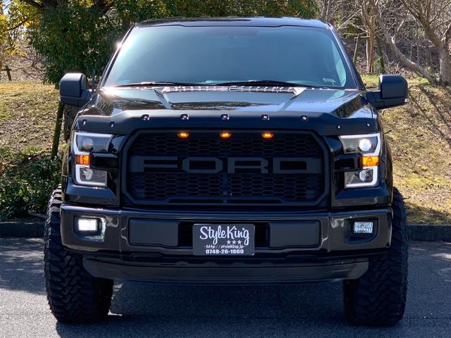 走行距離証明書付(CARFAX)XL 2.7Lエコブースト 6速AT 2WD 6人乗り 1ナンバー・950登録 新品TIS554BM22インチAW 新品サイドステップ 2inリフトUP トノカバー(3枚目)